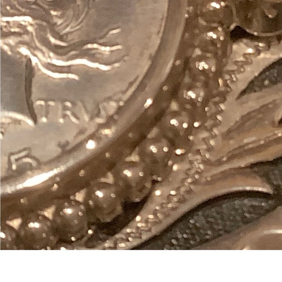 1925 Peace Dollar on white metal belt buckle bezel mount - Picture 5 of 10